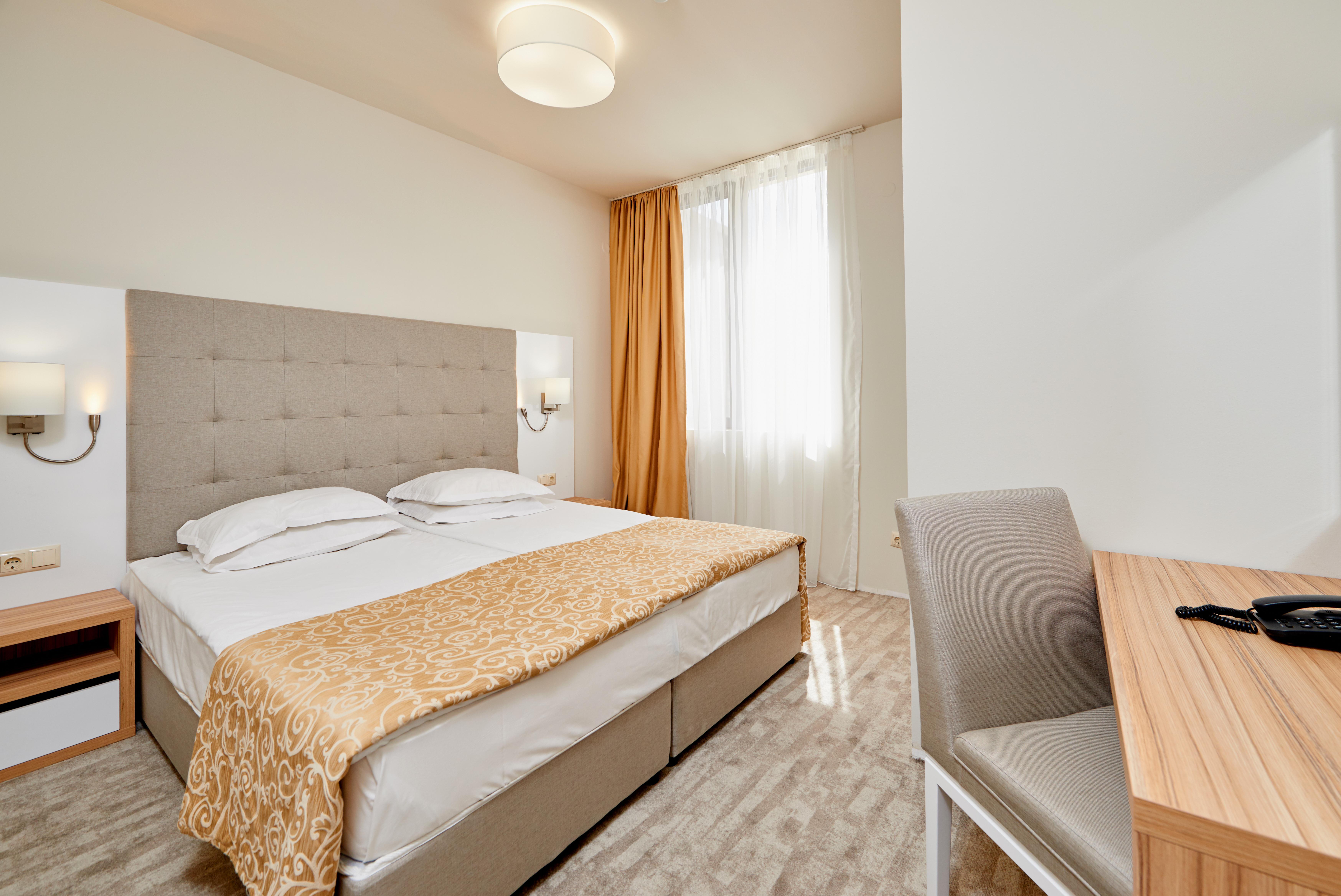 Hotel Laguna Park & Aqua Club Slăntjev Brjag Exteriör bild