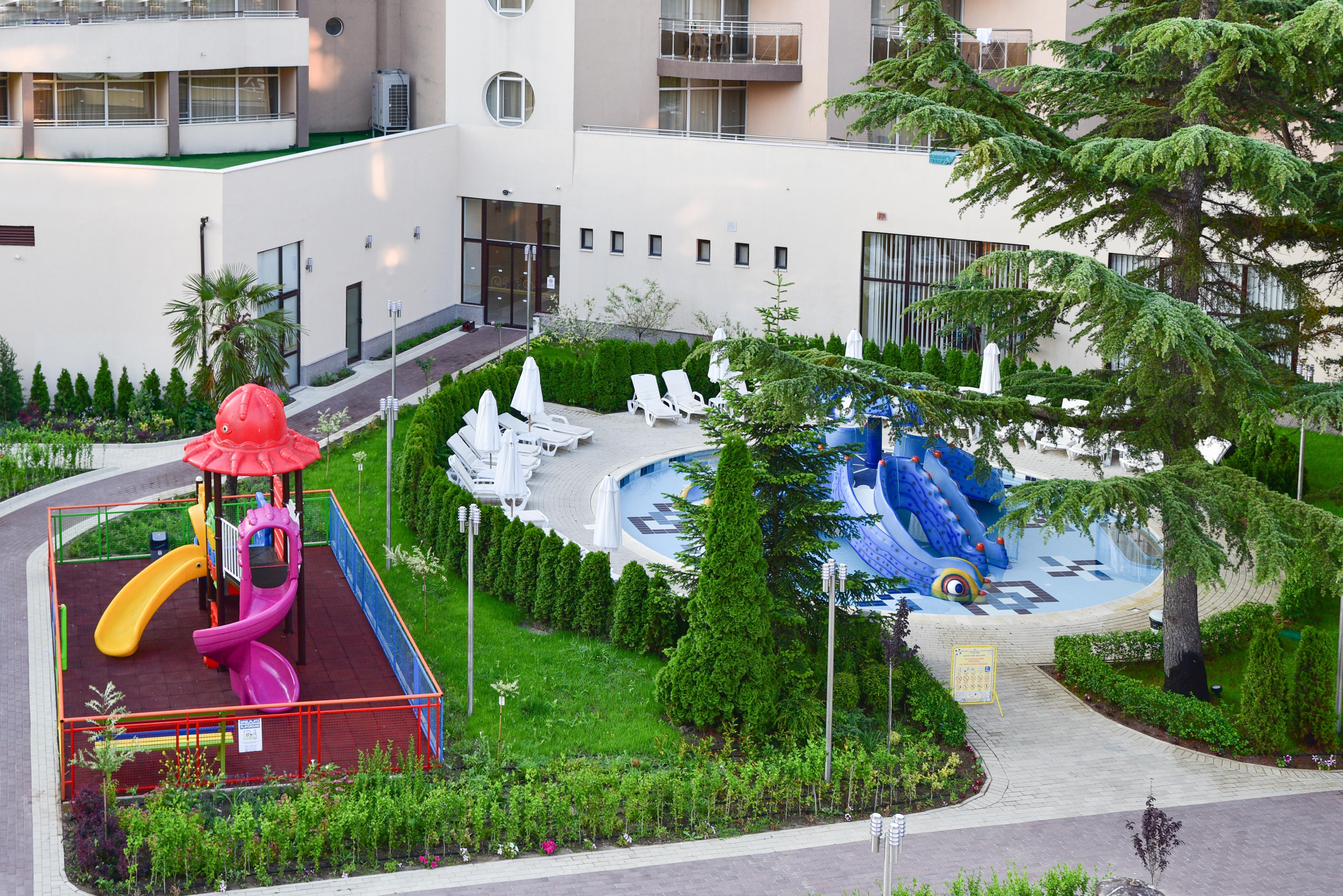 Hotel Laguna Park & Aqua Club Slăntjev Brjag Exteriör bild